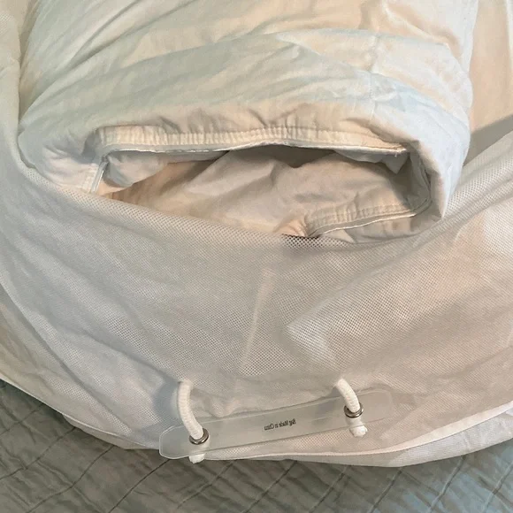 Restoration Hardware - Picture 8 of 8